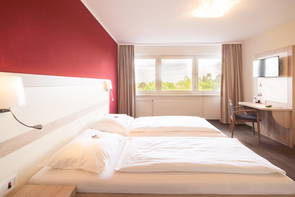 Gda Hotel Neustadt an der Weinstraße Εξωτερικό φωτογραφία