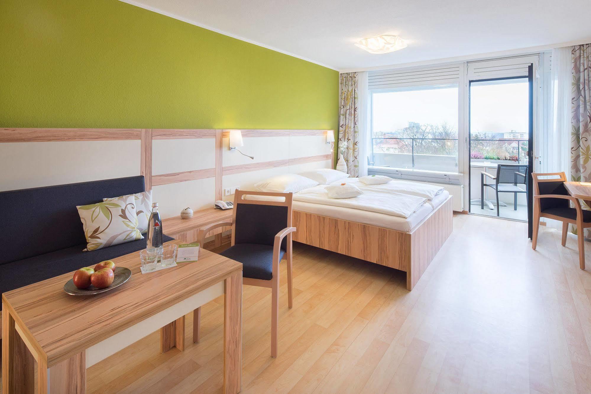 Gda Hotel Neustadt an der Weinstraße Εξωτερικό φωτογραφία